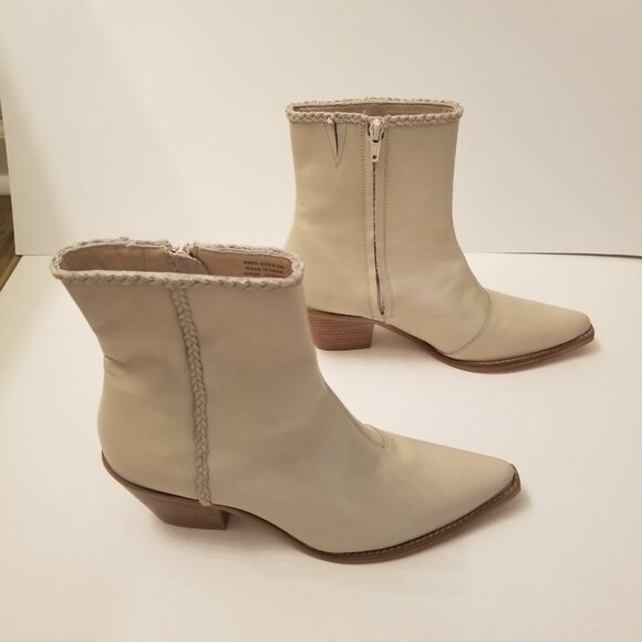 Coconuts By Matisse Arial Ivory Ankle Boots  size 8.5 - Picture 5 of 6